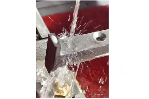 宝玛格中走丝加工钛合金